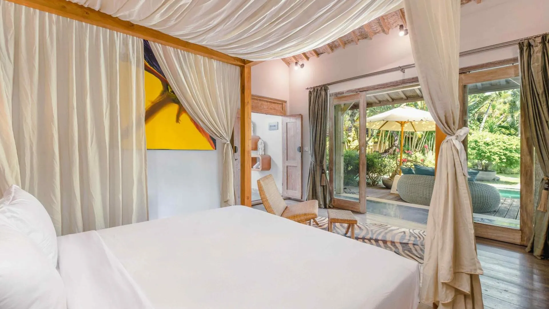 Villa Cinta Damai - Stunning & Stylish 4Br Luxury Villa In The Heart Of Seminyak, Just A 10-Min Walk To The Beach