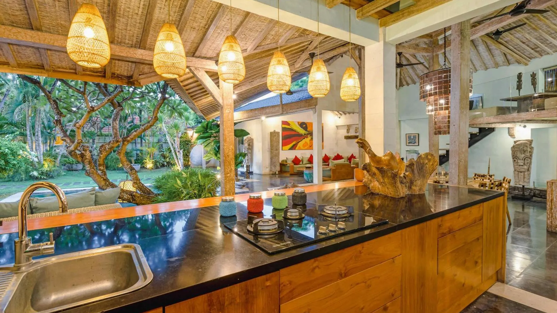 Villa Cinta Damai - Stunning & Stylish 4Br Luxury Villa In The Heart Of Seminyak, Just A 10-Min Walk To The Beach 0*, Seminyak (Bali)