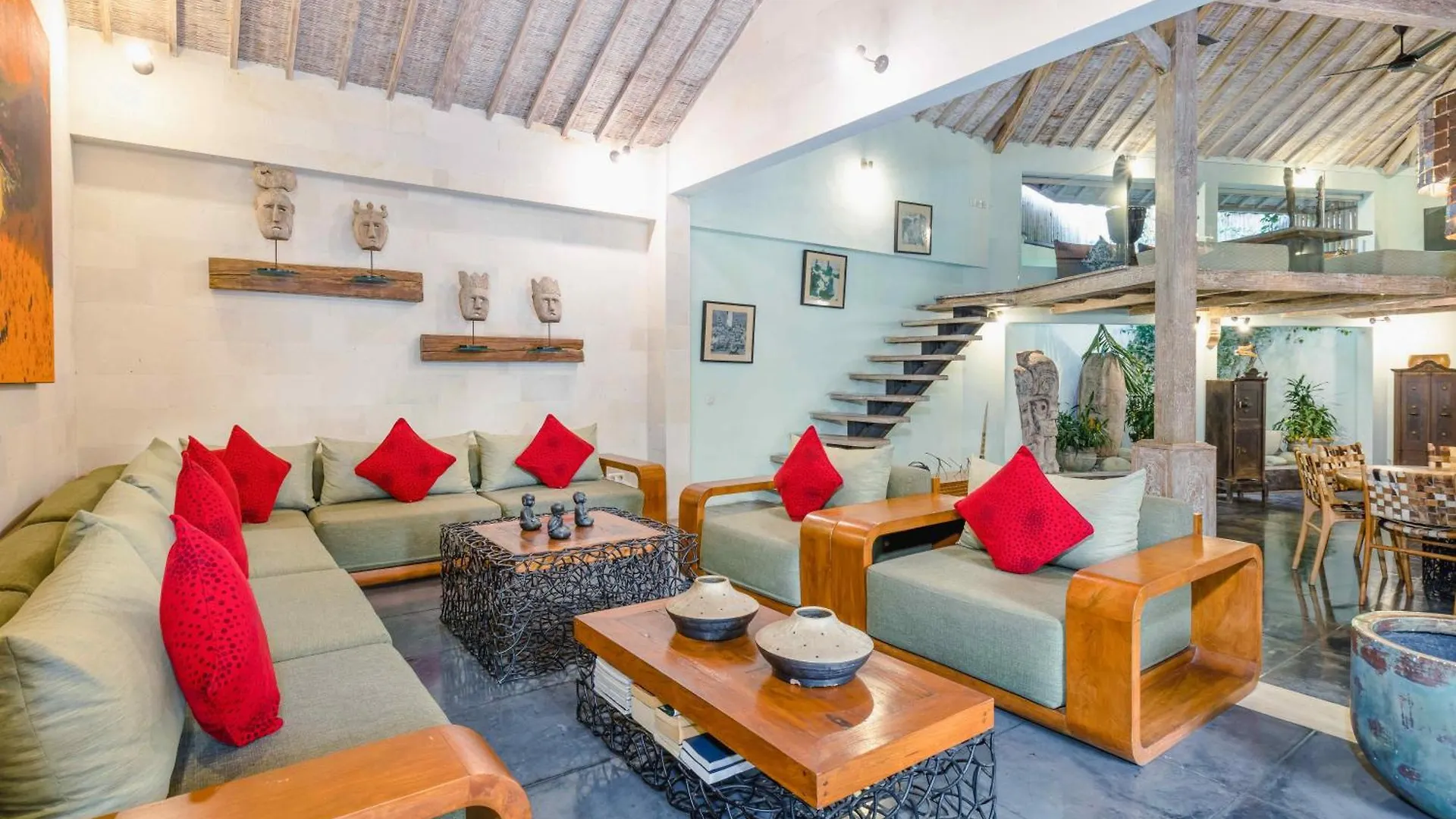 Villa Cinta Damai - Stunning & Stylish 4Br Luxury Villa In The Heart Of Seminyak, Just A 10-Min Walk To The Beach