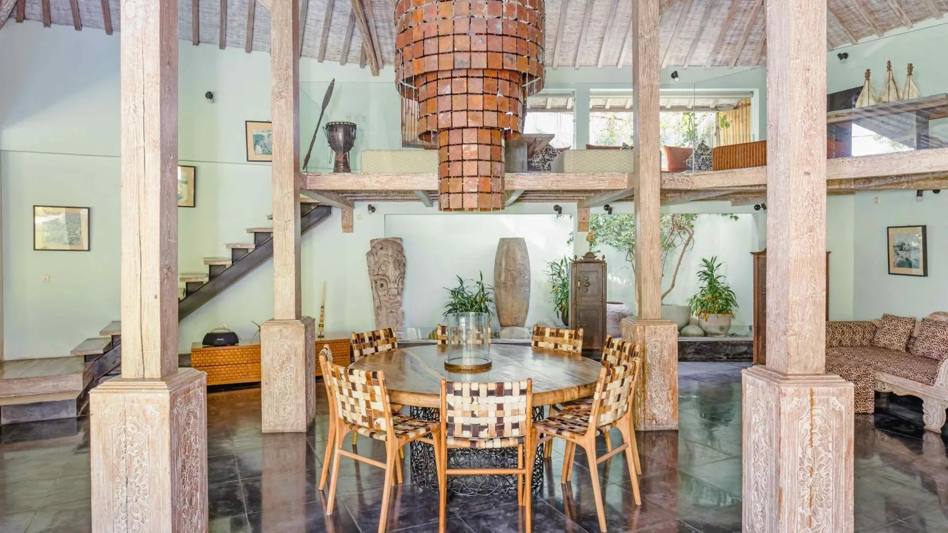 Villa Cinta Damai - Stunning & Stylish 4Br Luxury Villa In The Heart Of Seminyak, Just A 10-Min Walk To The Beach