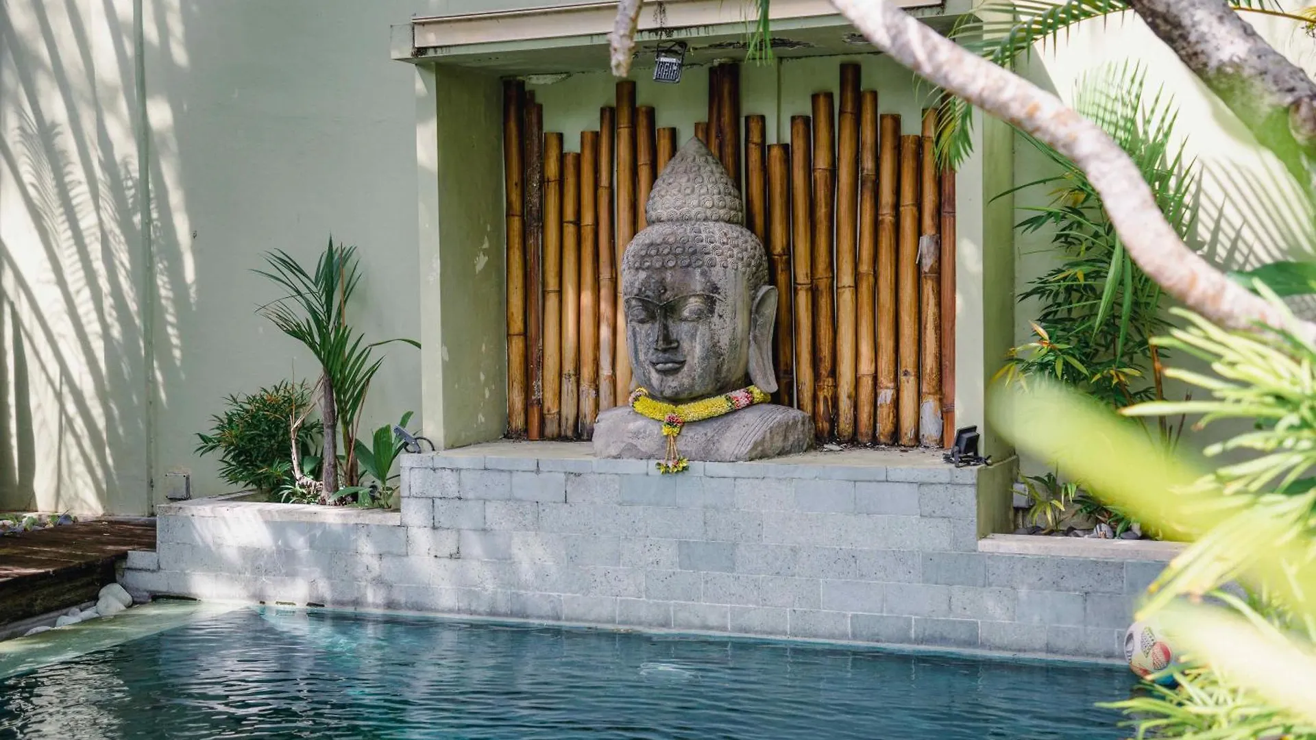 Villa Cinta Damai - Stunning & Stylish 4Br Luxury Villa In The Heart Of Seminyak, Just A 10-Min Walk To The Beach