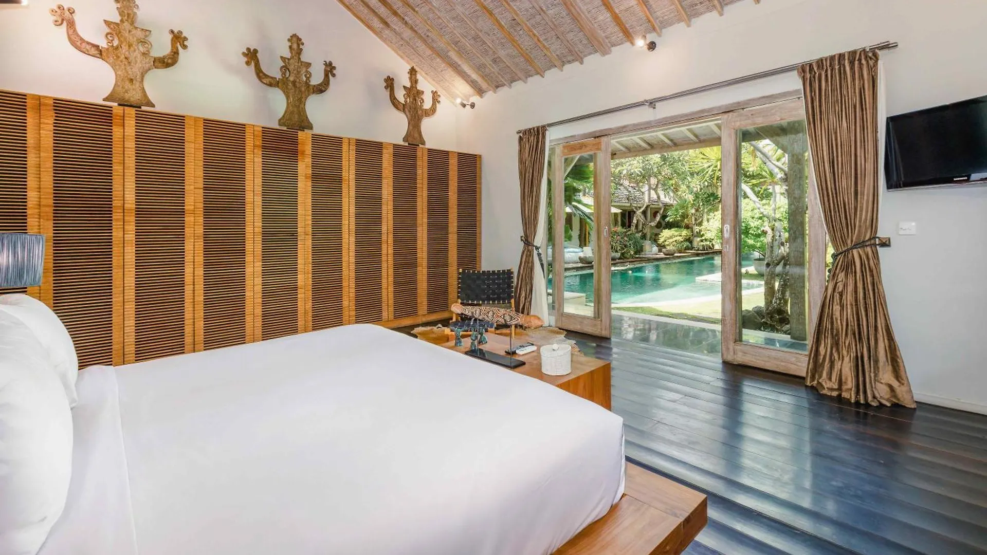 Villa Cinta Damai - Stunning & Stylish 4Br Luxury Villa In The Heart Of Seminyak, Just A 10-Min Walk To The Beach